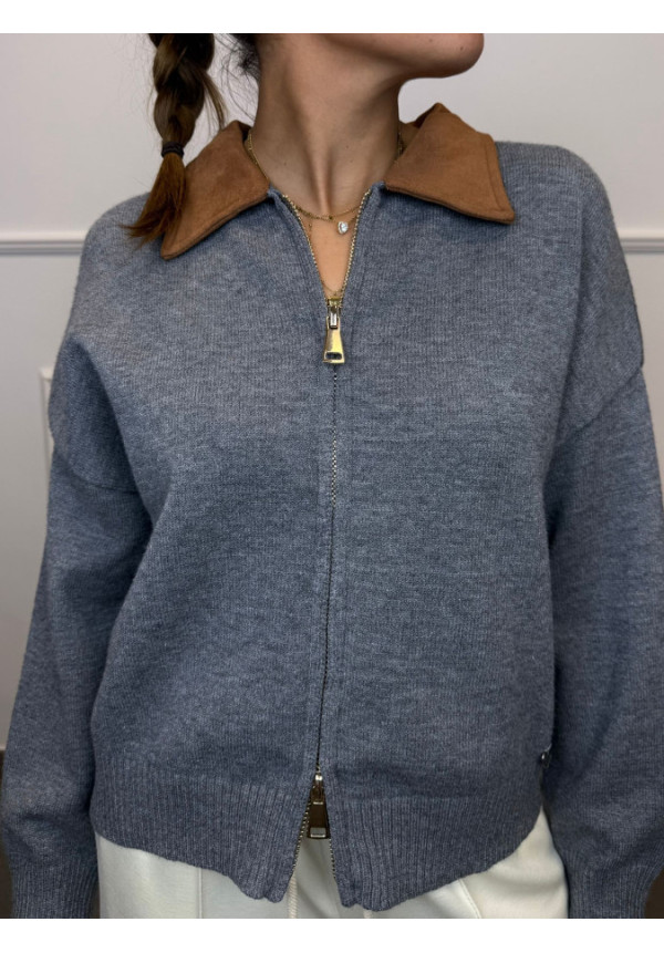 JERSEY CON CUELLO MARRON ANTE 7069