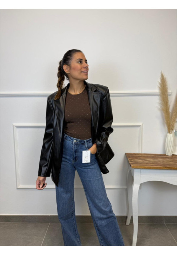 CHAQUETA CUERO BOTON 5232