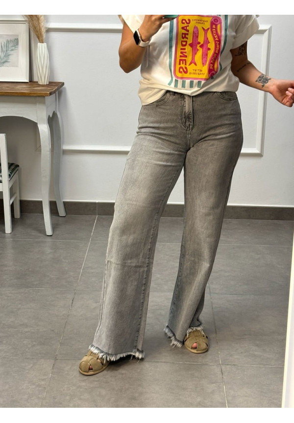 PANTALON LEVIS BAJO DESCOSIDO 82