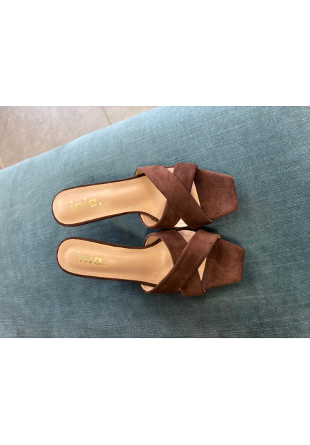 SANDALIAS IDEAL MARRON 8668