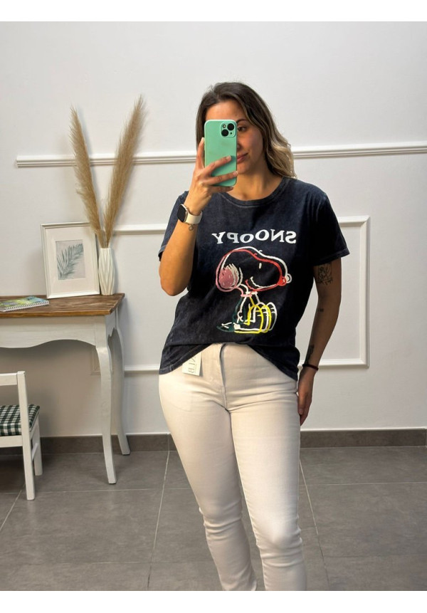 CAMISETA SNOOPY DESGASTADA