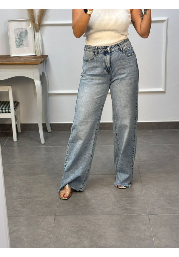 JEANS HIGHT LEGTH BAJO DESCOSIDO