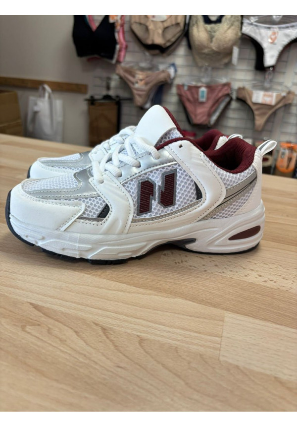 TENIS DEPORTIVOS NB BLANCOS